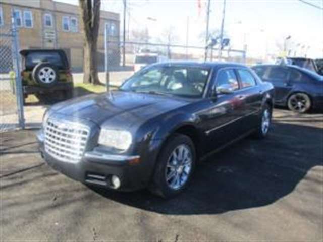 2007 Chrysler 300 AWD C 4dr Sedan